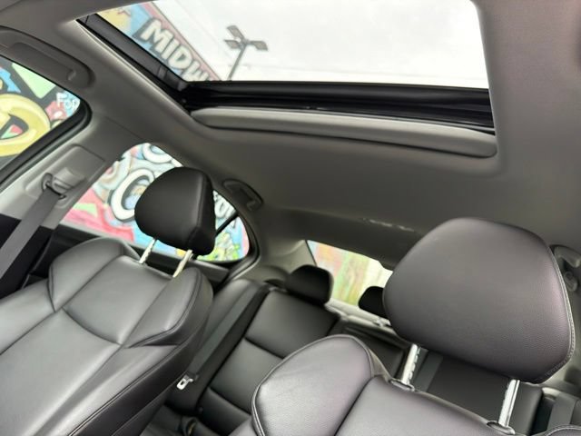 Used 2018 Acura TLX FWD image 16