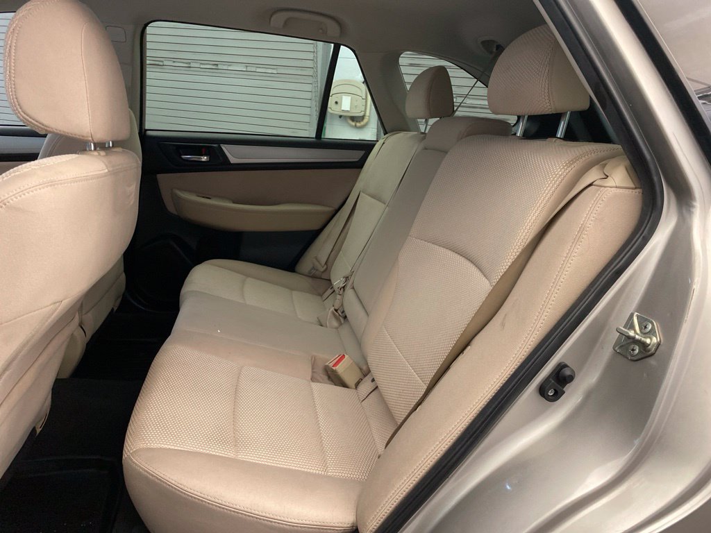 Used 2018 Subaru Outback 2.5i Premium AWD/4WD image 21