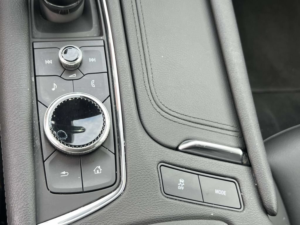 Used 2023 Cadillac XT5 Luxury AWD/4WD image 30