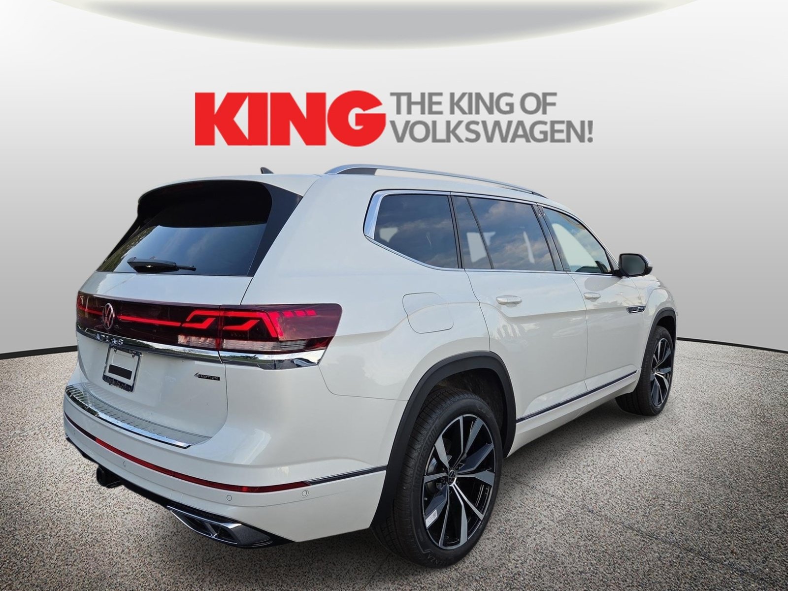 New 2026 Volkswagen Atlas SEL Premium R-Line AWD/4WD image 3
