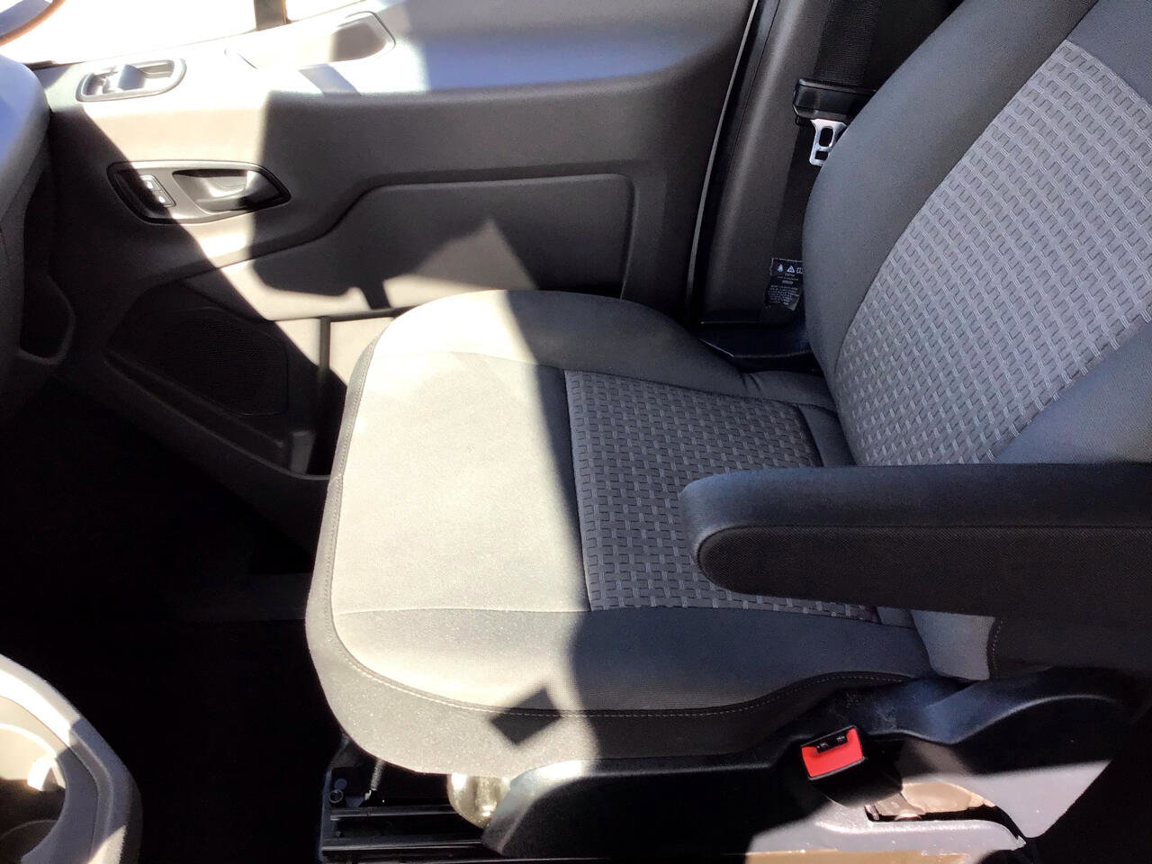 Used 2021 Ford Transit 350 XLT image 19