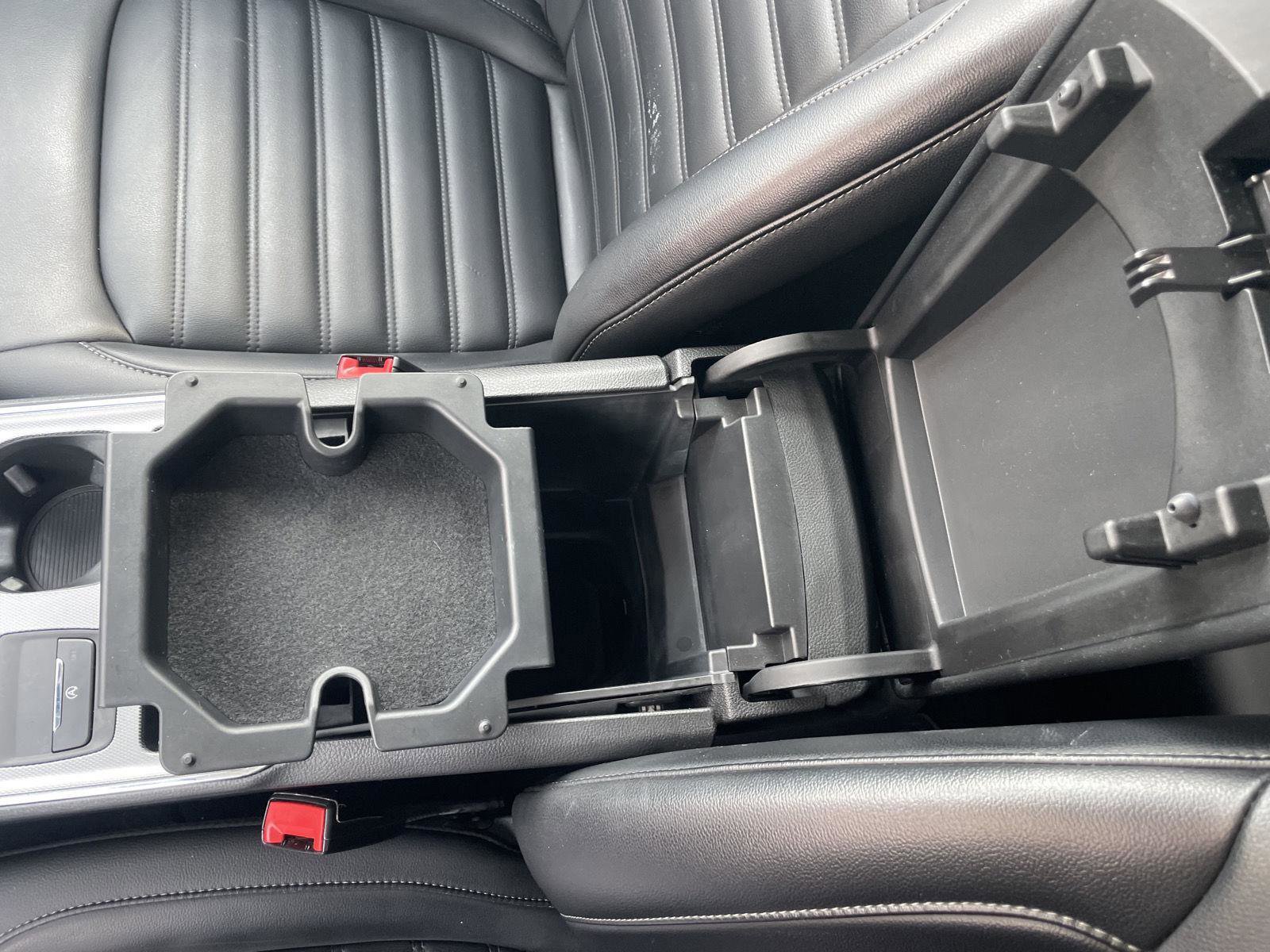 Used 2022 Ford Edge SEL w/ Convenience Package image 17