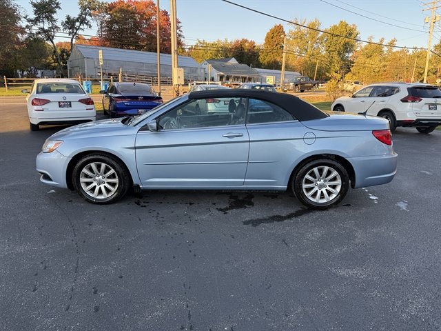 Used 2012 Chrysler 200 Touring image 13