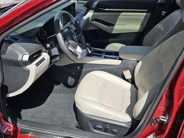 Used 2023 Nissan Altima 2.5 SL FWD image 17