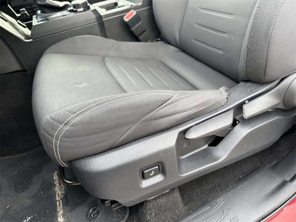 Used 2024 Toyota Tacoma TRD Off-Road image 18