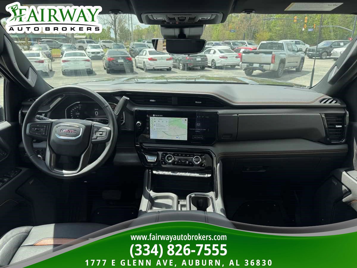 Used 2025 GMC Sierra 2500 AT4 w/ Technology Package image 14