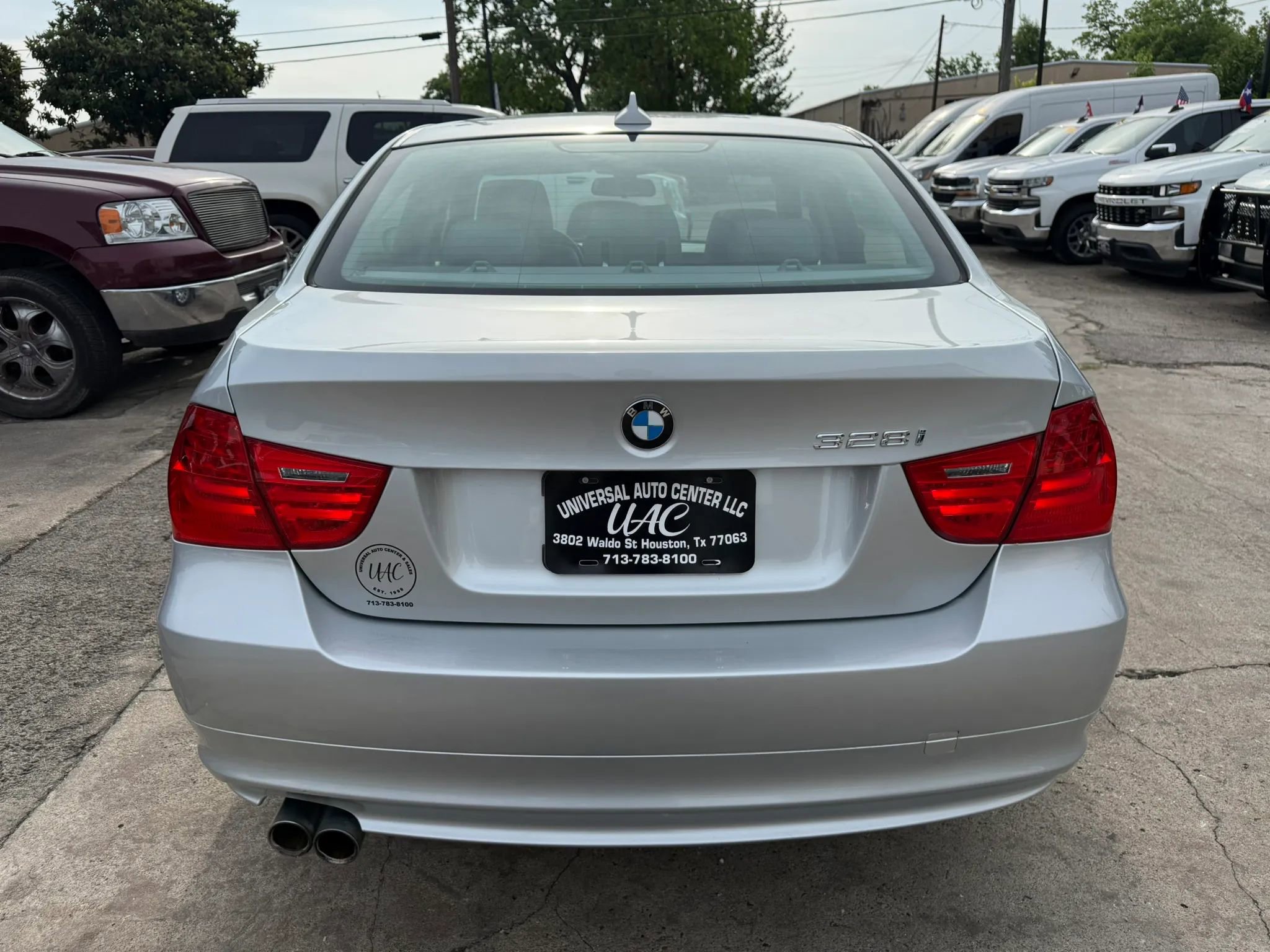 Used 2009 BMW 328i Sedan RWD image 6