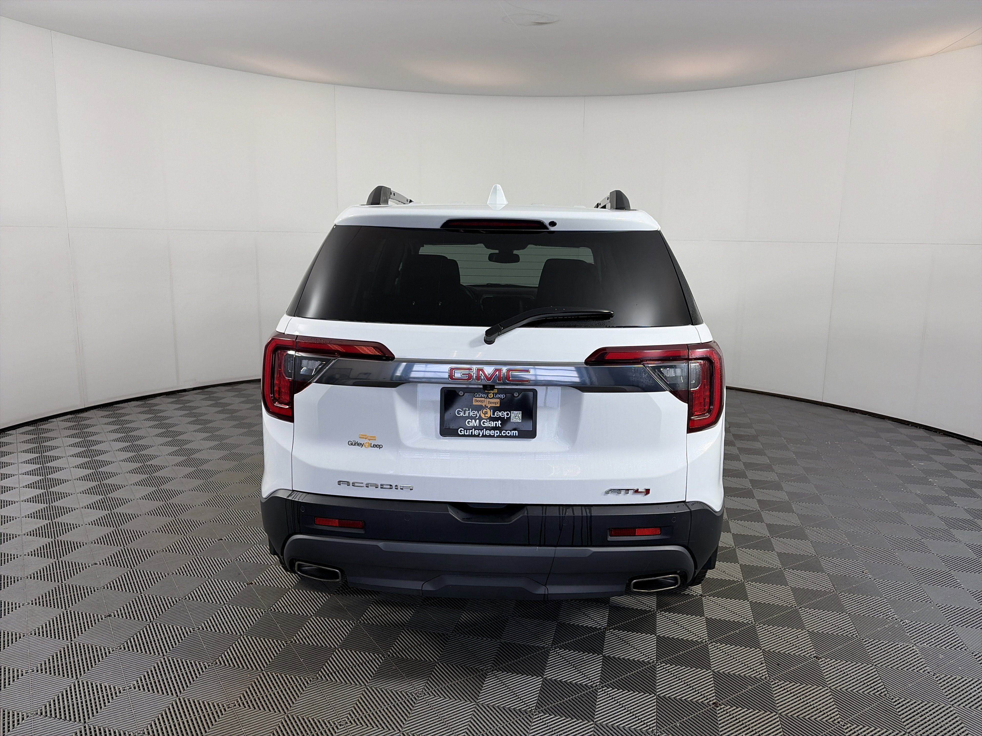 Used 2023 GMC Acadia AT4 AWD/4WD image 10