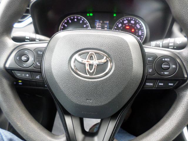 Used 2019 Toyota RAV4 XLE image 25