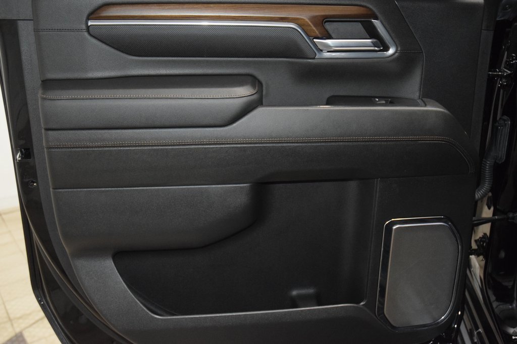 Used 2024 Chevrolet Silverado 2500 High Country image 47