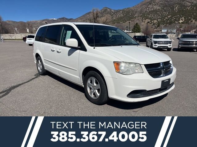 Used 2013 Dodge Grand Caravan SXT image 1