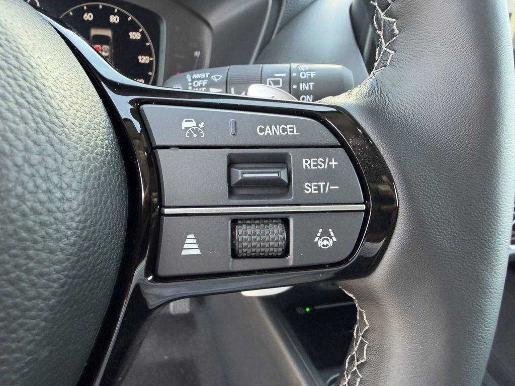 Used 2025 Acura ADX AWD image 25