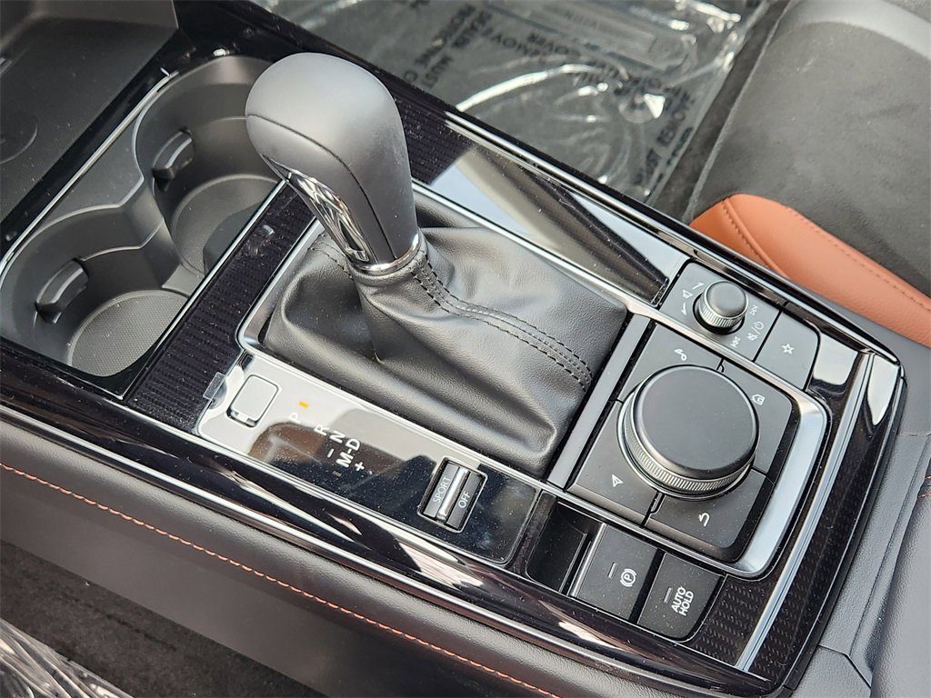 New 2025 MAZDA CX-30 Carbon image 15