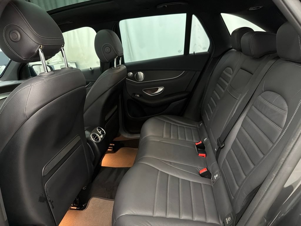 Used 2021 Mercedes-Benz GLC 43 AMG 4MATIC image 21