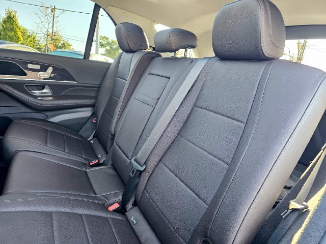 Used 2020 Mercedes-Benz GLE 350 4MATIC image 25