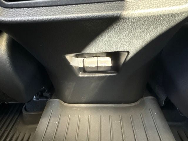 Certified 2023 Toyota Venza Limited AWD/4WD image 19