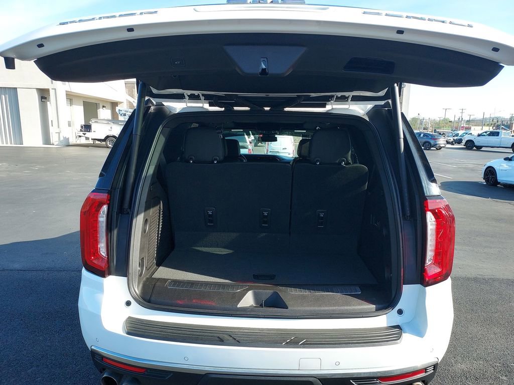 Used 2023 GMC Yukon Denali image 31
