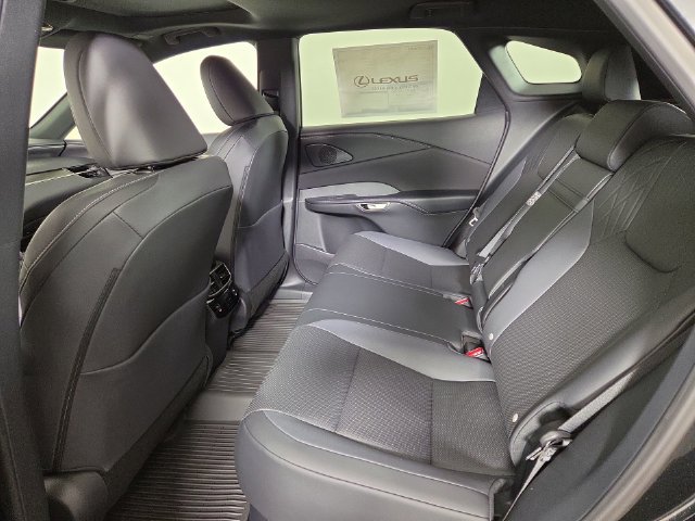 New 2026 Lexus RX 450h AWD w/ Convenience Package image 16