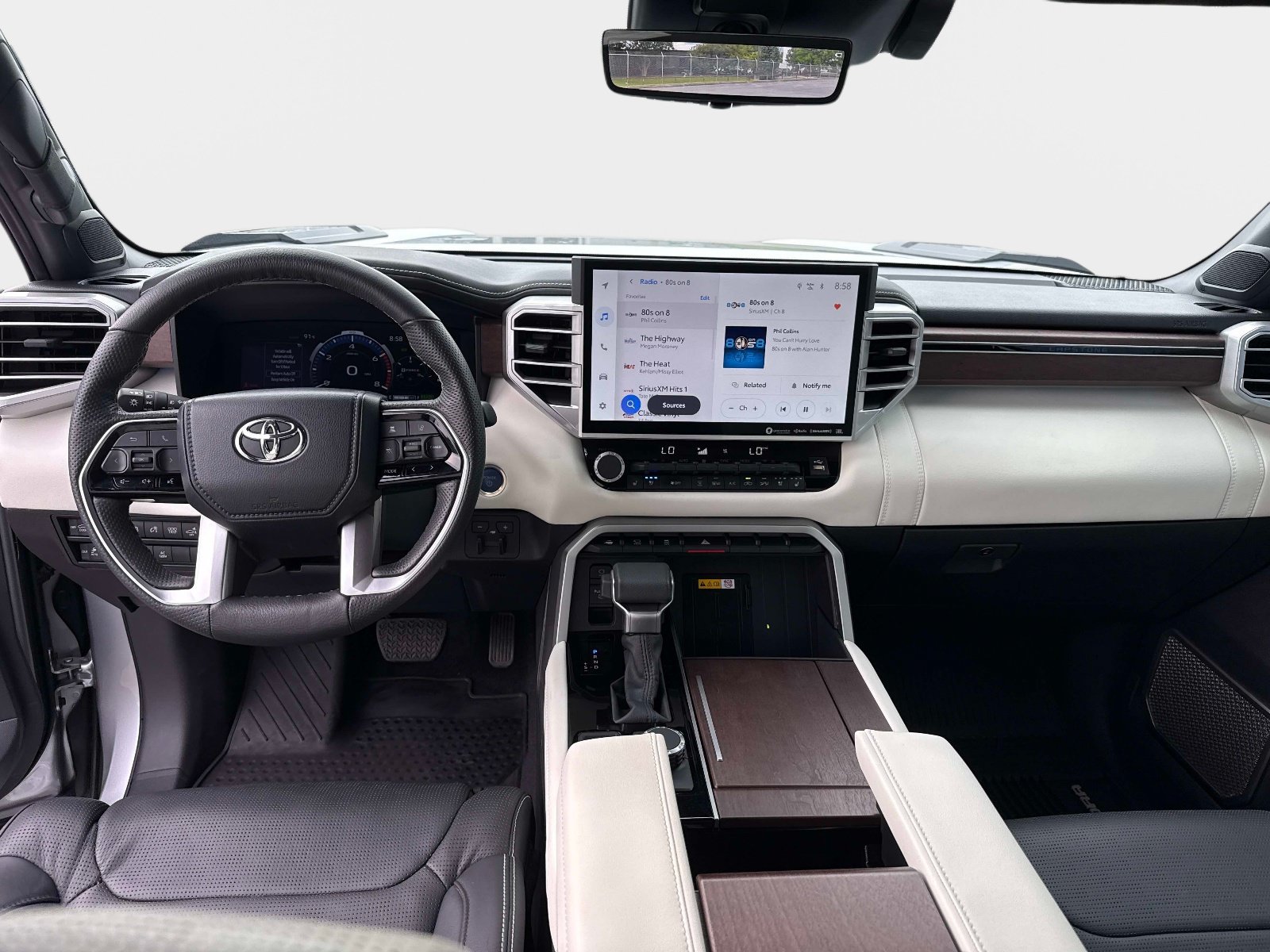 Used 2024 Toyota Tundra Capstone AWD/4WD image 18