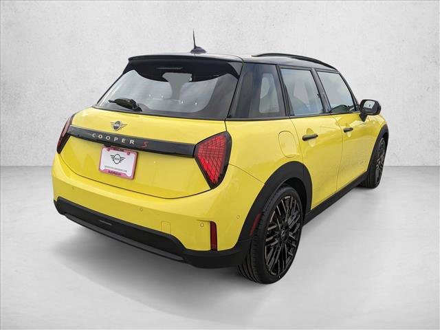 New 2026 MINI Cooper S video 2