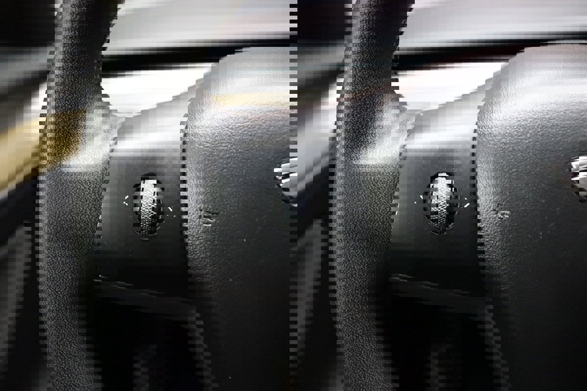 Used 2023 Tesla Model 3 Standard Range image 51