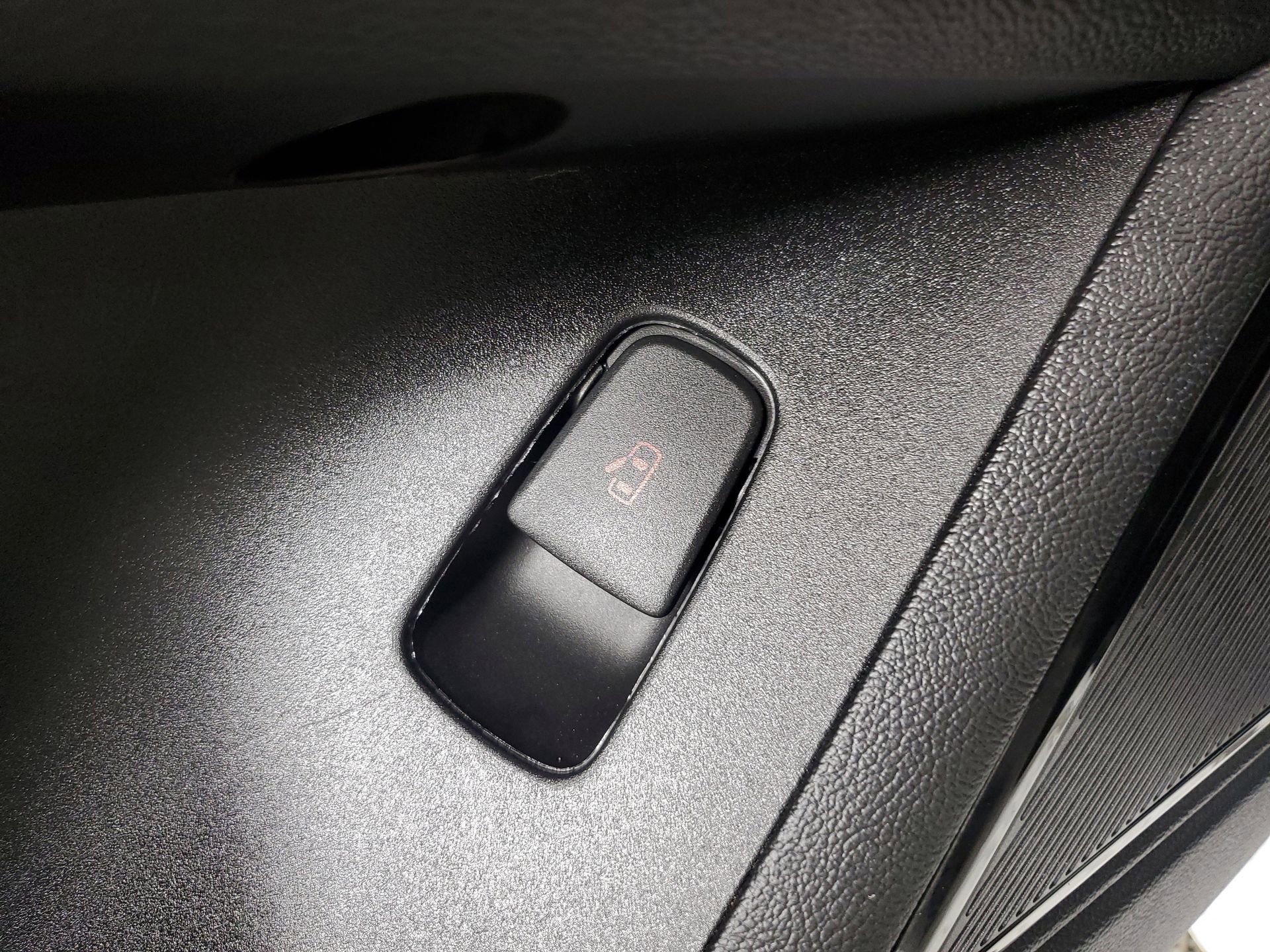 Used 2024 Maserati Grecale GT image 48