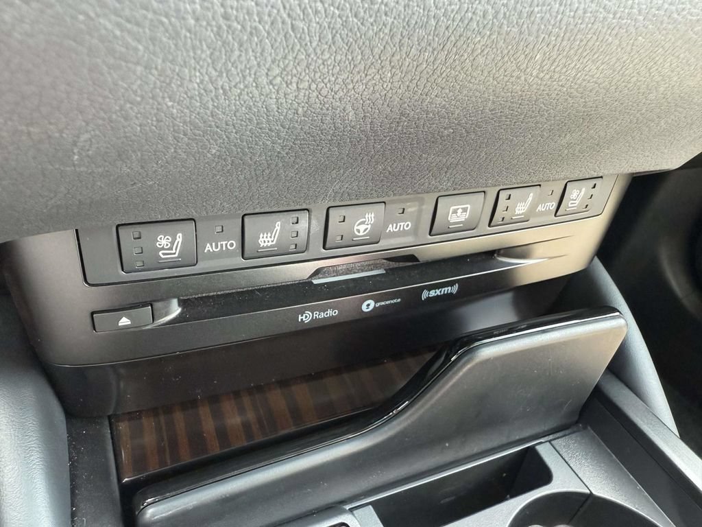 Used 2019 Lexus ES 300h FWD image 29