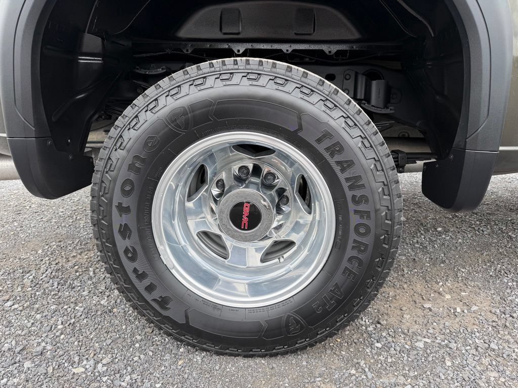 Used 2022 GMC Sierra 3500 Denali AWD/4WD image 21