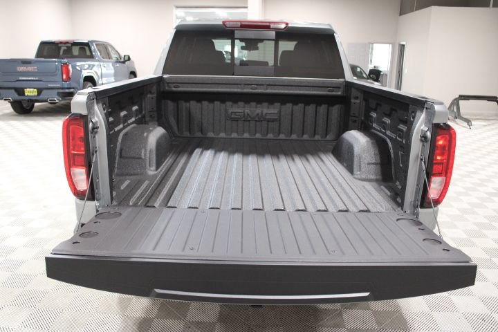 New 2026 GMC Sierra 1500 Elevation w/ Elevation Premium Package AWD/4WD image 14