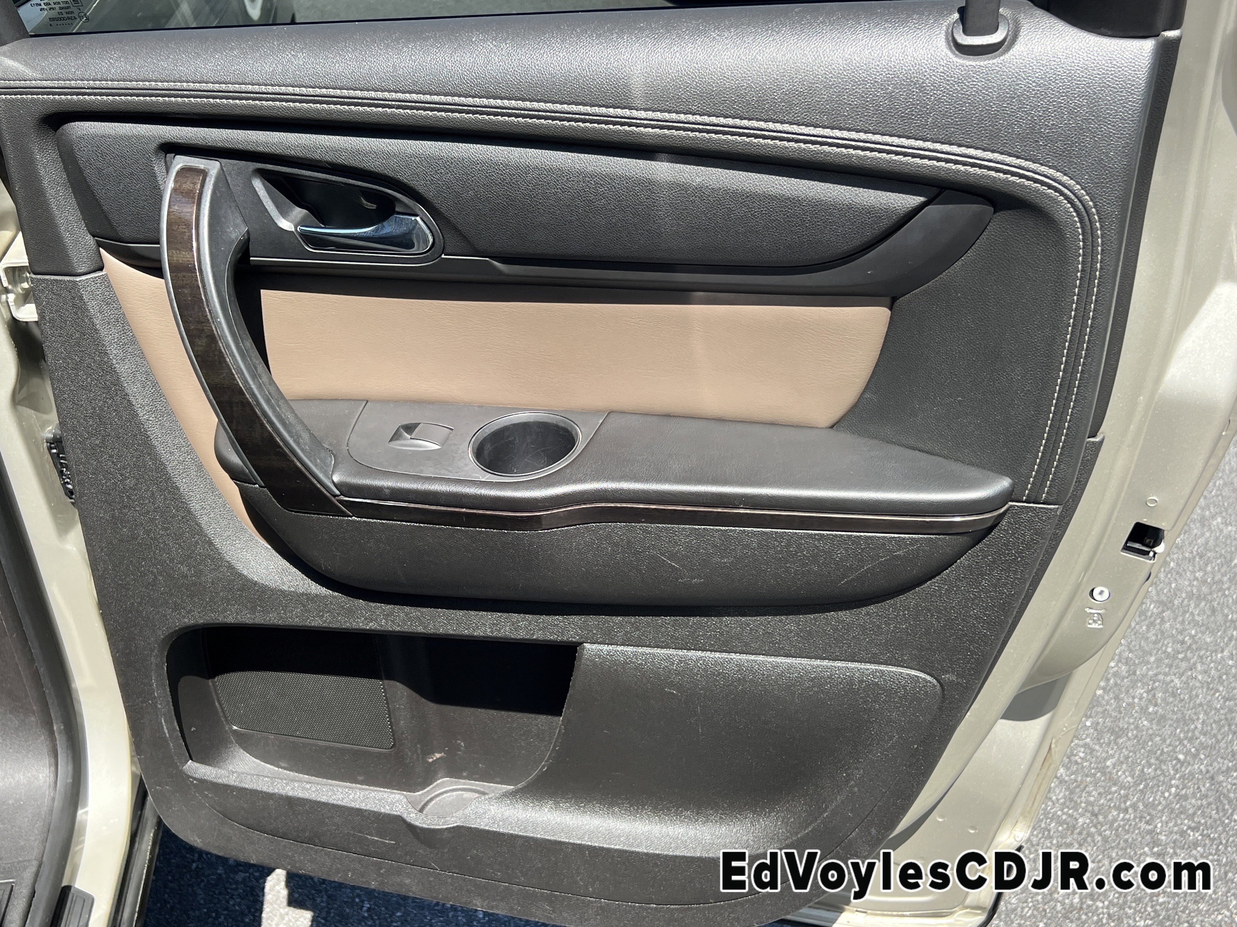 Used 2014 GMC Acadia SLT image 22