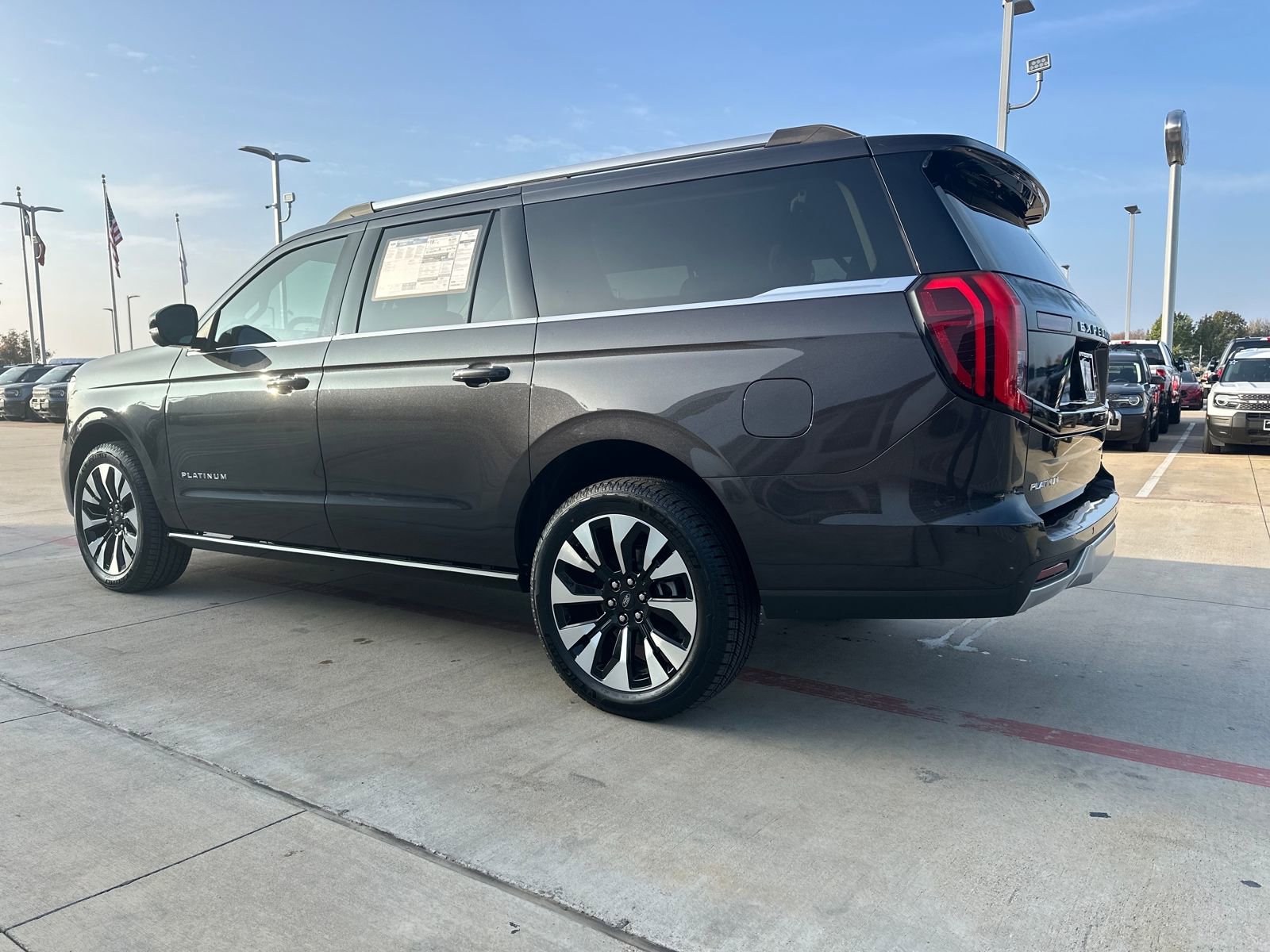 New 2025 Ford Expedition Max Platinum w/ Driver's Package image 3