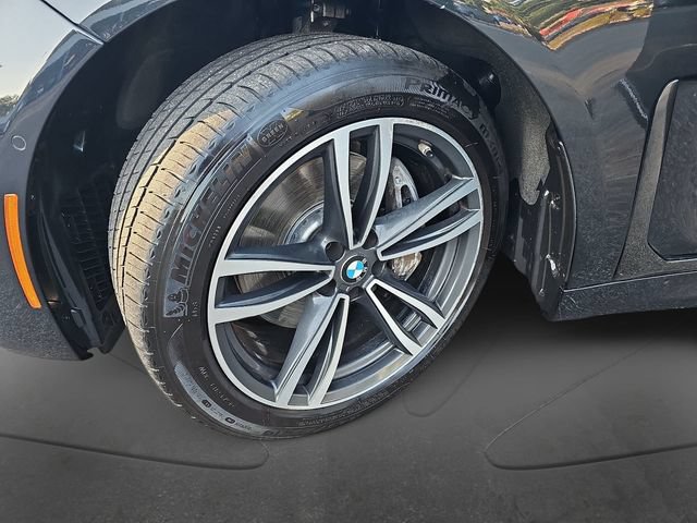 Used 2021 BMW 740i xDrive w/ M Sport Package AWD/4WD image 38