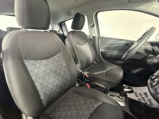 Used 2019 Chevrolet Spark LT FWD image 29