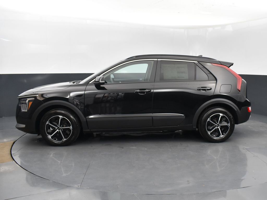 Certified 2025 Kia Niro EX FWD image 4