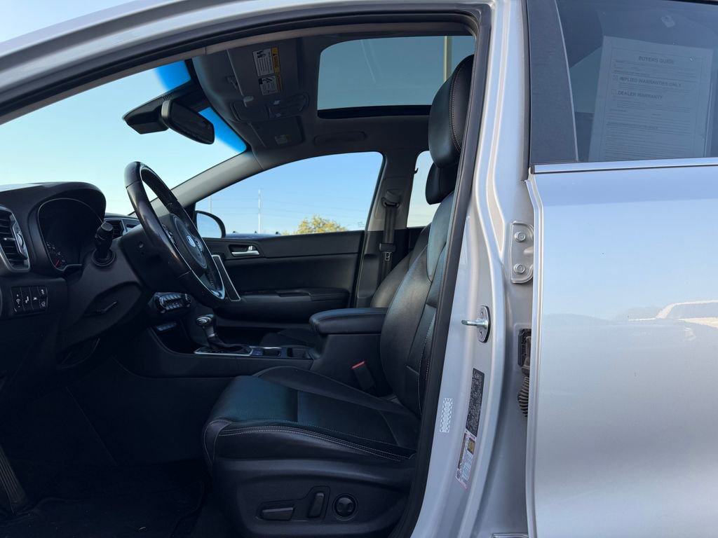 Used 2017 Kia Sportage EX w/ EX Technology Package FWD image 5