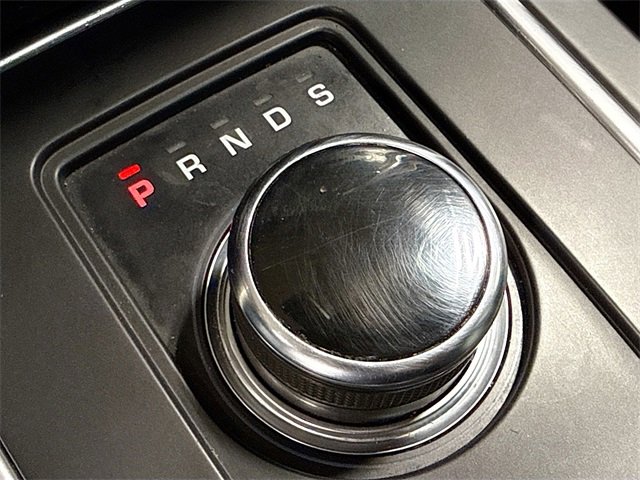 Used 2018 Land Rover Discovery Sport HSE image 18