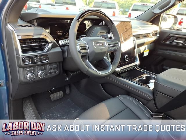 New 2026 GMC Yukon XL Elevation w/ Elevation Premium Package AWD/4WD image 3