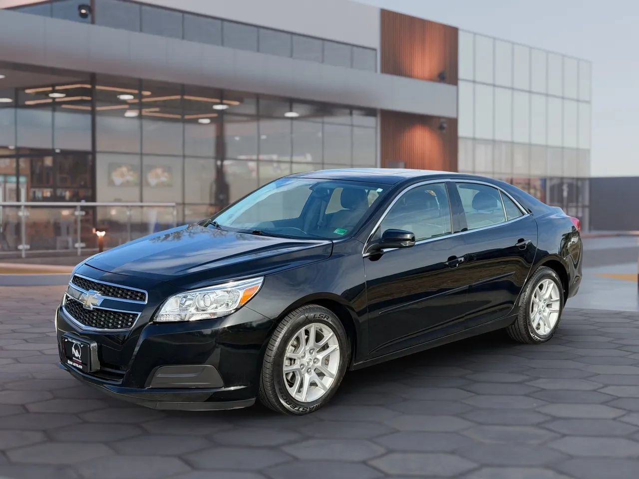Used 2013 Chevrolet Malibu LT w/ Power Convenience Package image 3