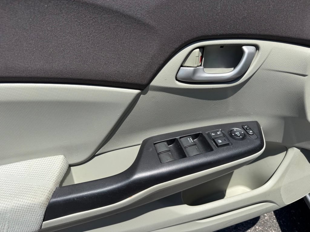Used 2012 Honda Civic LX image 16
