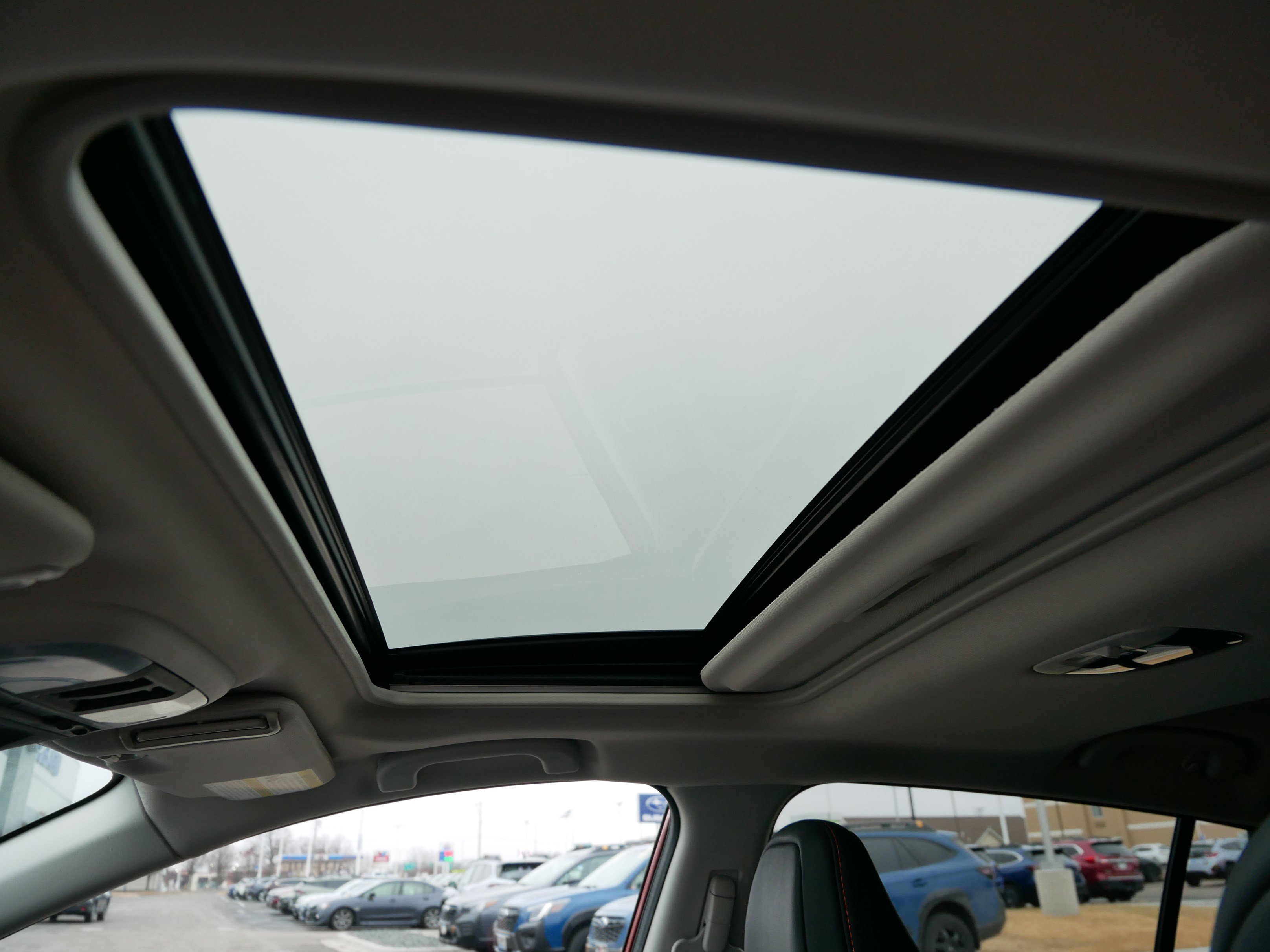 Certified 2024 Subaru Crosstrek 2.5i Limited w/ Crosstrek Mirror Package image 32