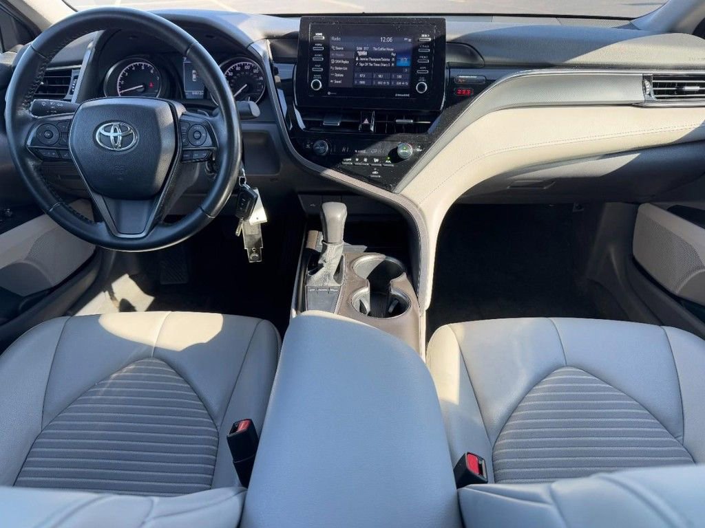 Used 2023 Toyota Camry SE image 13