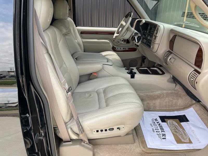 Used 1999 Cadillac Escalade 4WD image 42