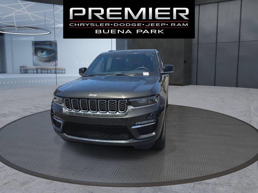 Used 2024 Jeep Grand Cherokee Limited 4xe AWD/4WD image 3