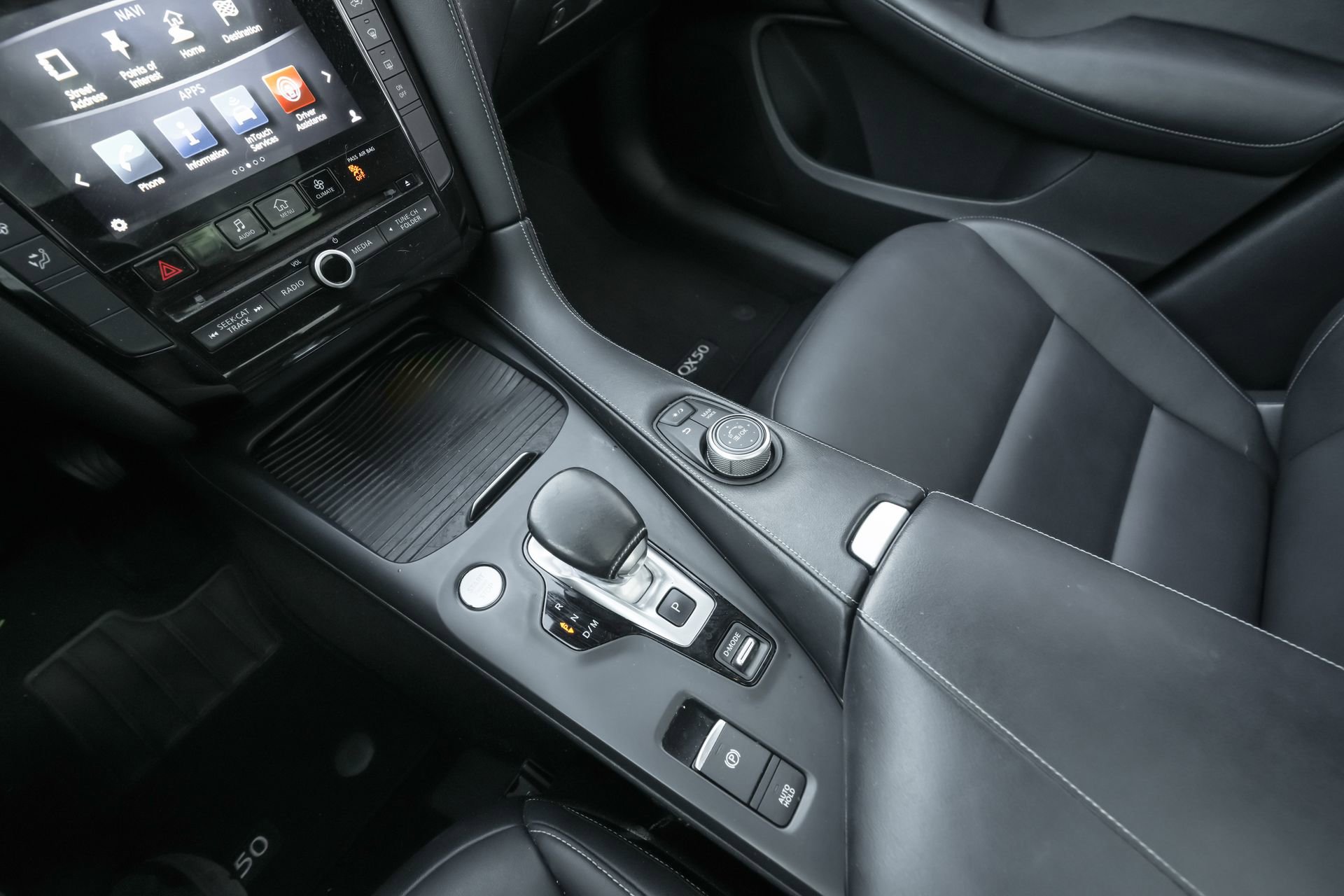 Used 2019 INFINITI QX50 Luxe w/ Navigation Package image 21