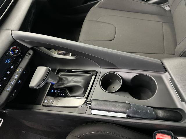 New 2026 Hyundai Elantra SEL Sport FWD image 28