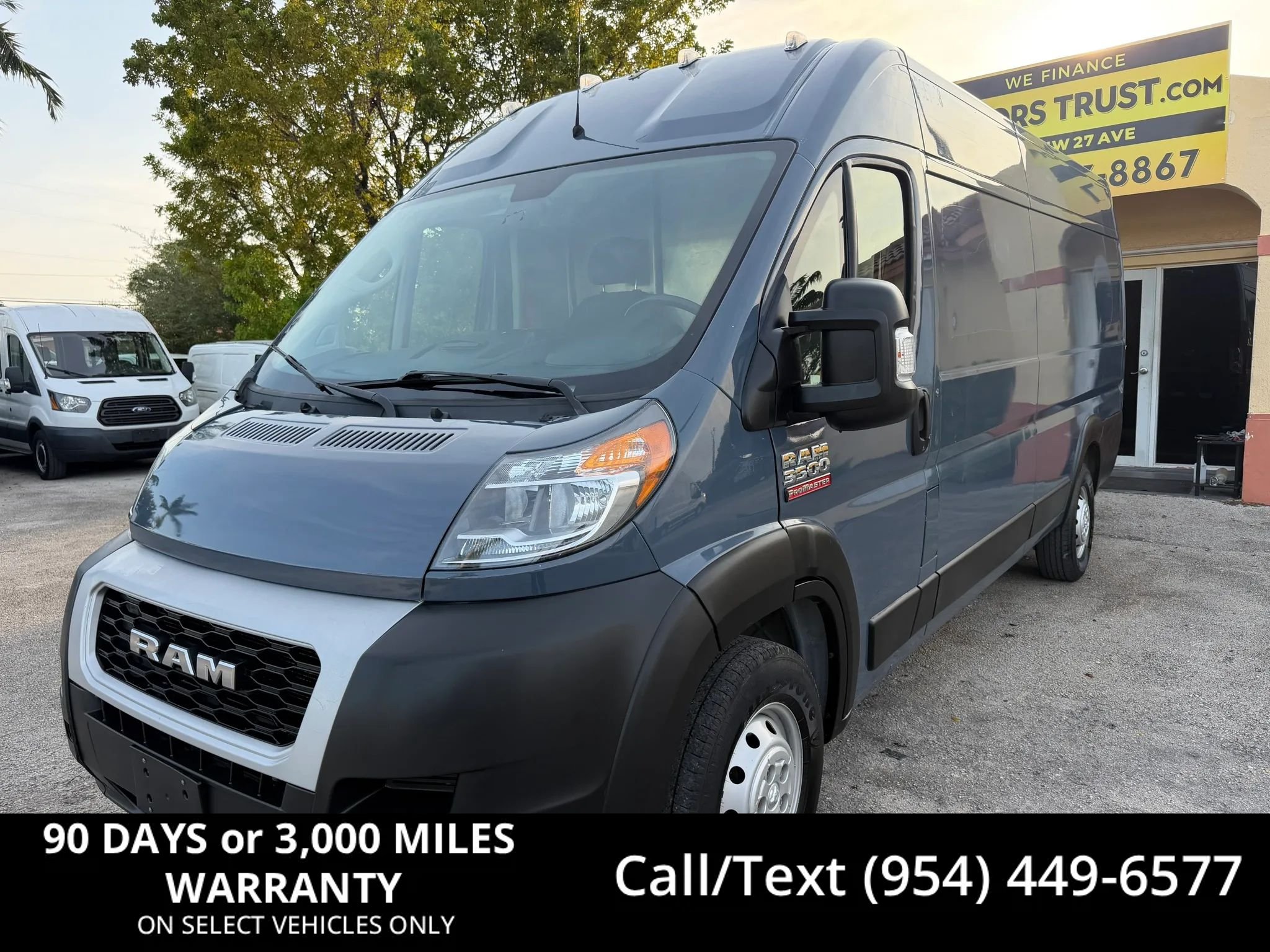 Used 2020 RAM ProMaster 3500 FWD image 1
