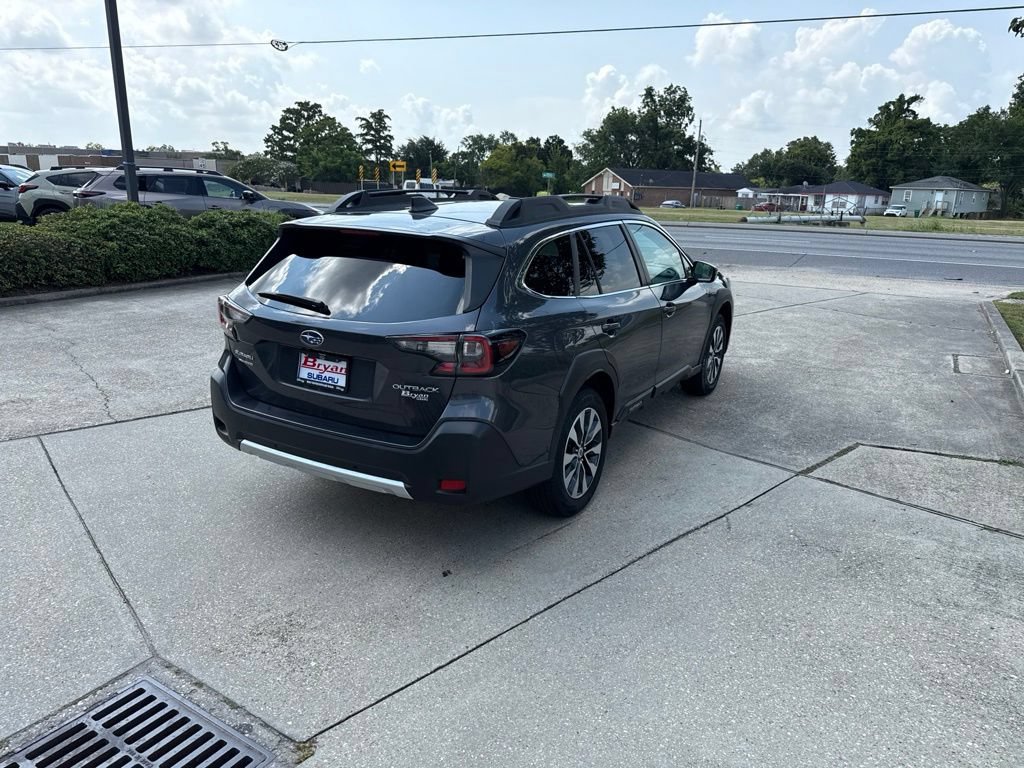 Used 2024 Subaru Outback Limited AWD/4WD image 7