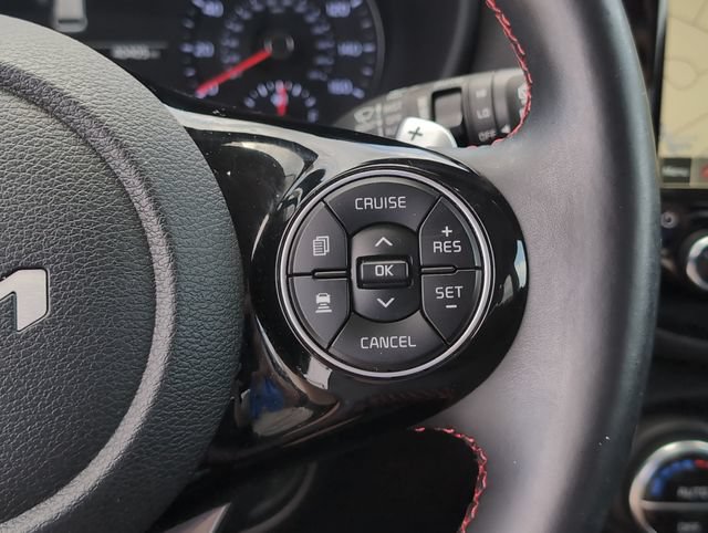 Used 2022 Kia Soul Turbo FWD image 24