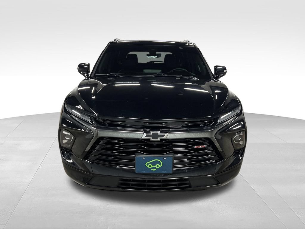 Certified 2023 Chevrolet Blazer RS w/ Driver Confidence II Package AWD/4WD image 4