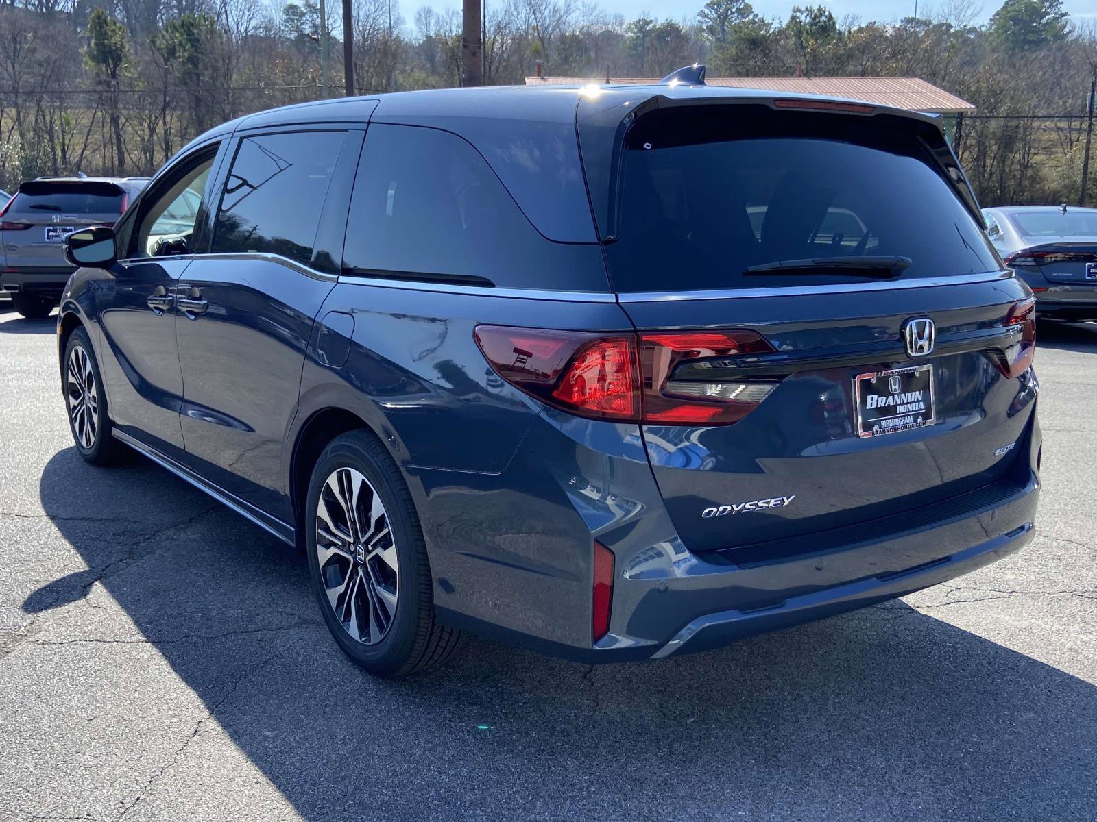 New 2026 Honda Odyssey Elite image 3